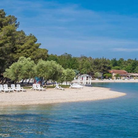 Apartmani Kekec Umag Exterior photo